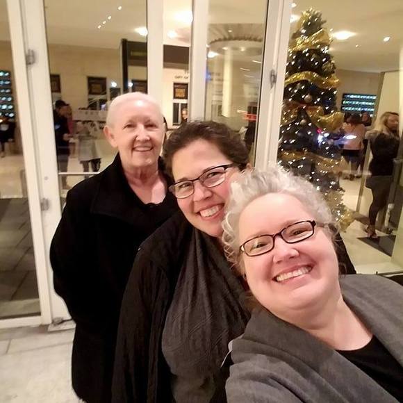 Meet your Posher, Sharon - Picture 1 of 1